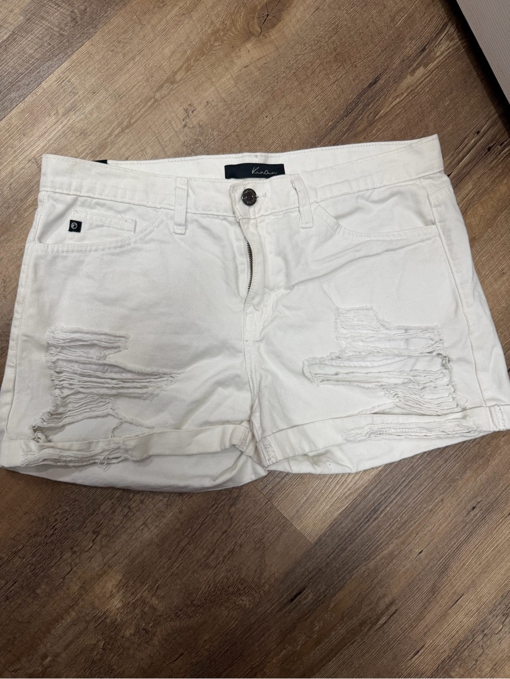 KanCan White Distressed Ripped Denim Shorts